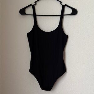 Victoria’s Secret Sport Black Ribbed Body Suit XS
